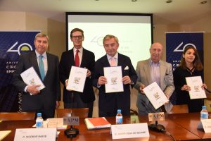 Presentación Una España mejor para todos (2)