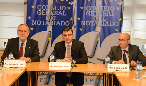 Notarios Base datos responsabilidad pública