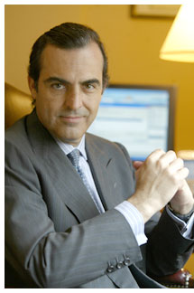 Rafael Su�rez de Lezo recibe el premio Client Choice Award 2010 como mejor abogado espa�ol en Mercado de Capitales