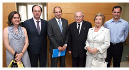 El Colegio de Abogados de M�laga rinde homenaje a Fernando Garc�a Guerrero-Strachan con el descubrimiento de una placa en la Escuela de Pr�ctica Jur�dica