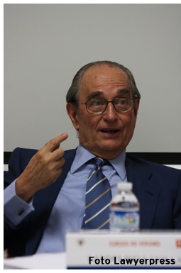 x ministro de Justicia y ex presidente del Congreso de los Diputados Landelino Lavilla ( Foto Lawyerpress)