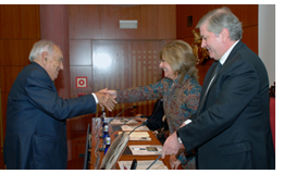 El Colegio de Notarios de Catalu�a otorga el III Premio Puig Salellas al jurista Jos� Juan Pint� Ruiz