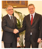 Gallard�n visita al Consejo General del Notariado