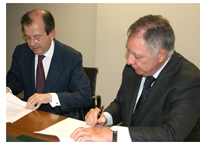 Garrigues y ADEFAM firman un acuerdo de colaboraci�n para el impulso de la empresa familiar en la Comunidad de Madrid