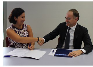 Ignacio Jos� Varona, Socio Director de Varona Asesores SLP, e Isabel Gim�nez, Directora General de la Fundaci�n de Estudios Burs�tiles y Financieros.