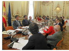 Arranca el grupo de trabajo que pretende velar por los intereses de los menores en la red