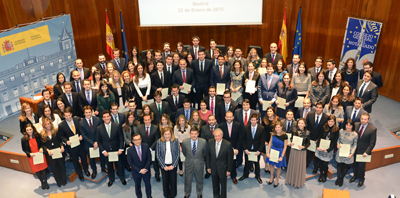 La nueva promoción de notarios roza la paridad