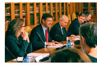 Catala da marcha atr�s con el Registro Civil e inicia una serie de reuniones con los operadores jur�dicos