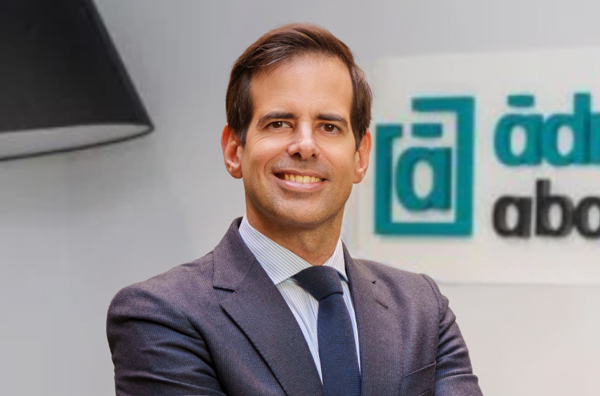 Antonio Benítez Ostos, socio director y fundador de Administrativando Abogados