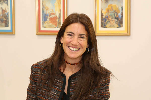 Ester Mocholí, Diputada responsable de Secciones