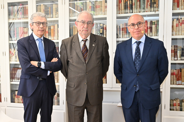 Ignacio Paz-Ares, Jesús Quijano y Pedro Galindo