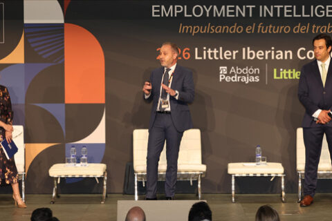 Rosa Santos, directora de Empleo, Diversidad y Protección Social de CEOE, Antonio Pedrajas, socio director de Abdón Pedrajas Littler y David Carvalho, socio director de Littler Portugal