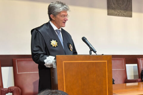 Carlos Enrique Viña Romero