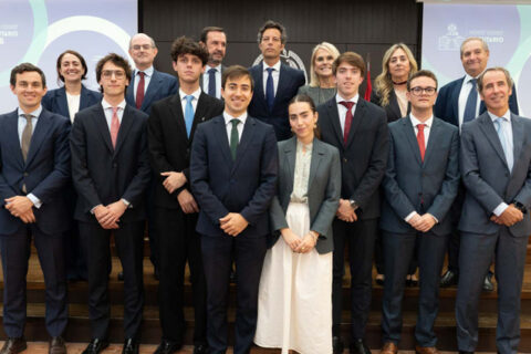 Los ganadores del Moot Court de Derecho Tributario